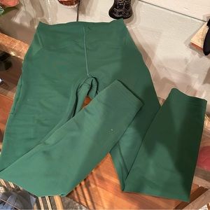 lululemon forest green leggings